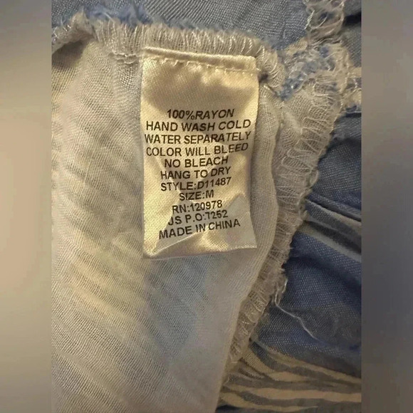 Entro blue striped wrap dress ruffle skirt size M - Picture 7 of 7